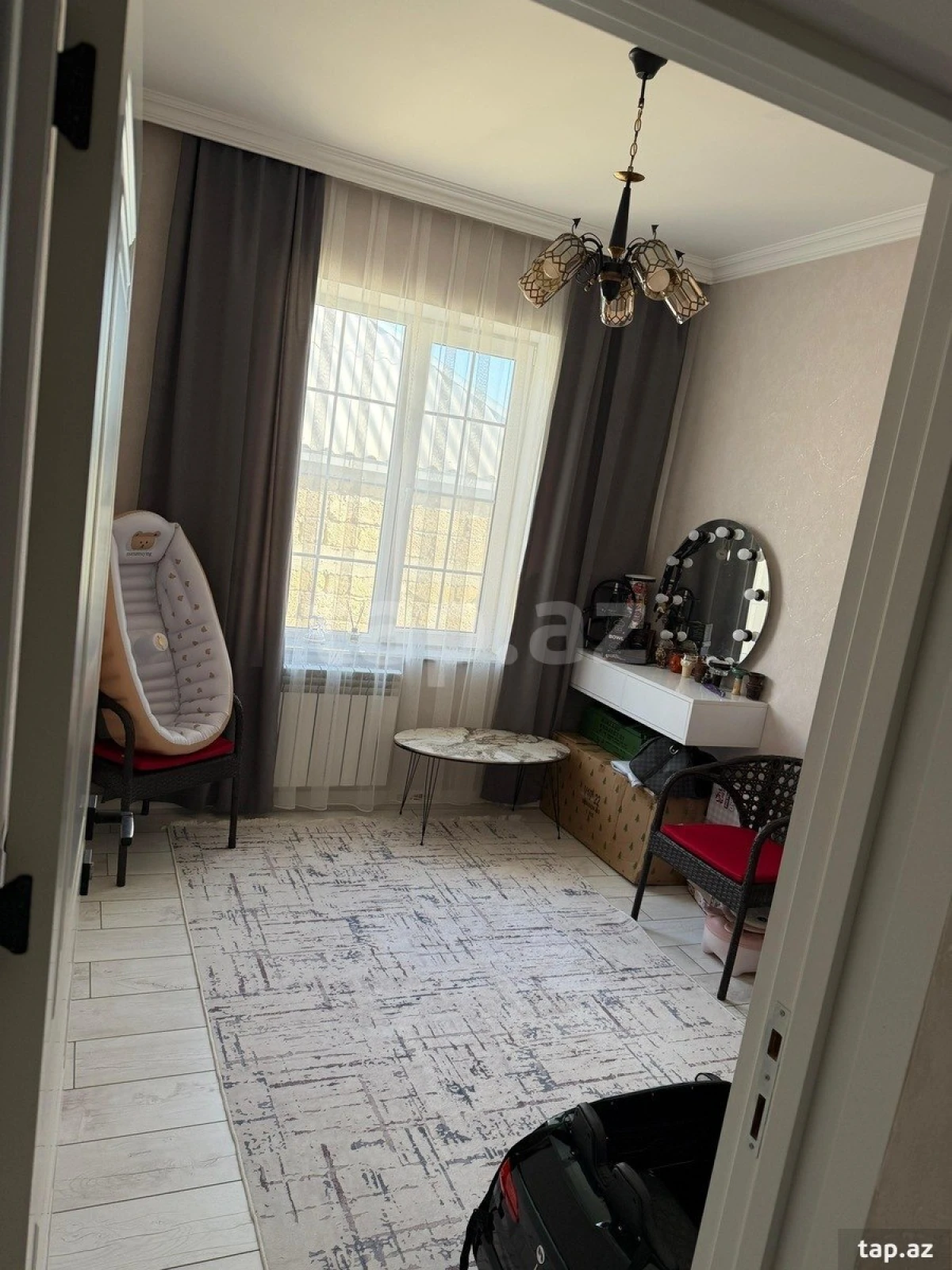 Satılır 4 otaqlı həyət evi