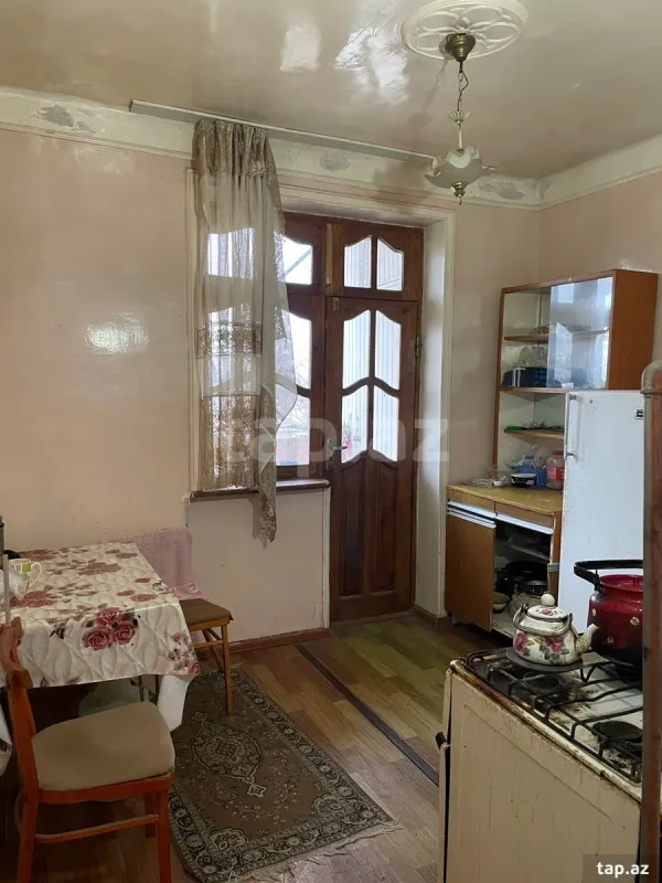 Satılır 3 otaqlı mənzil 60 m²