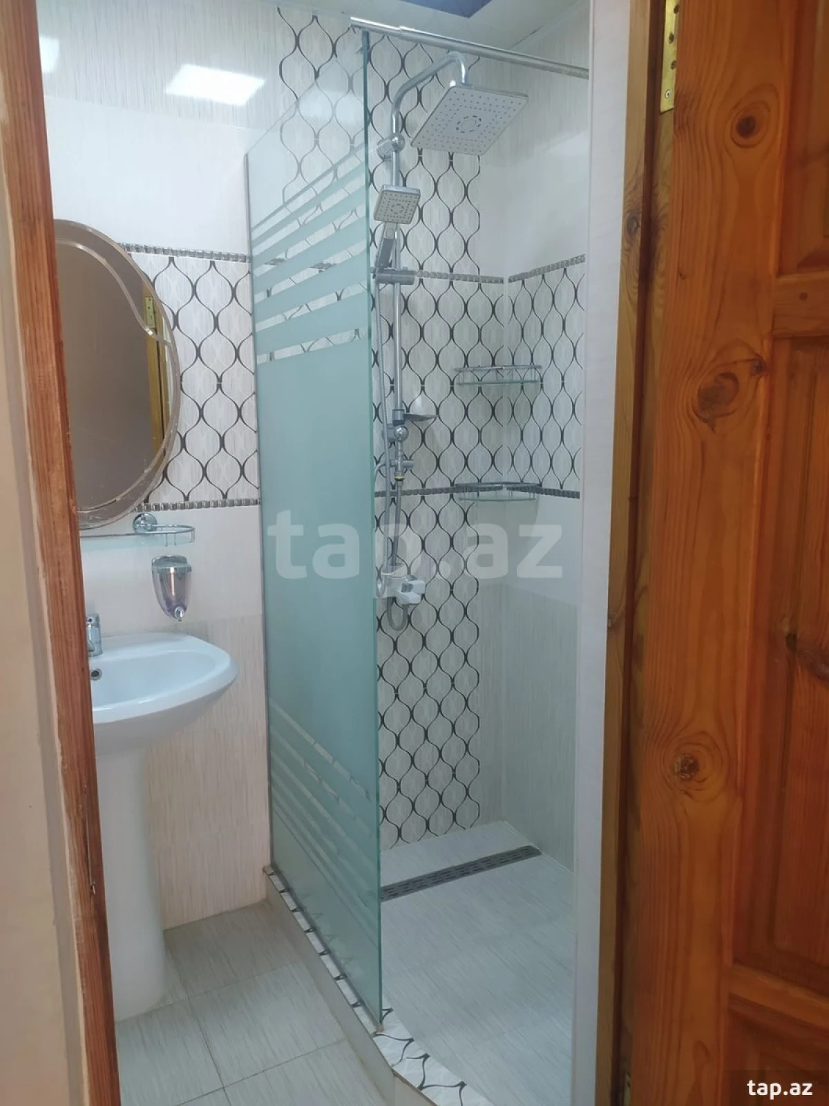 Kirayə verilir 4 otaqlı həyət evi 100 m²