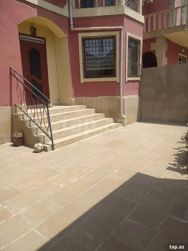 Kirayə verilir 4 otaqlı həyət evi 100 m²