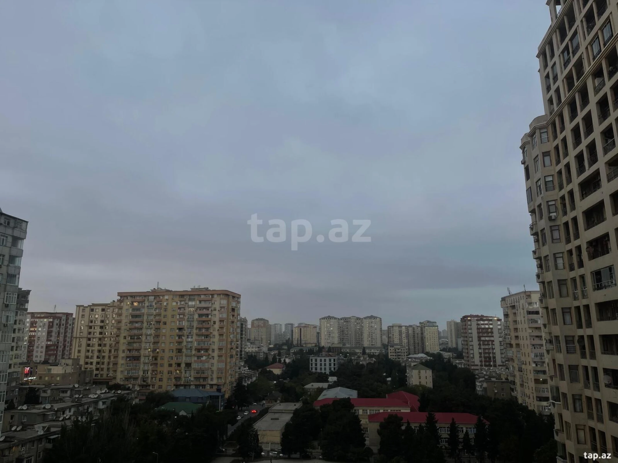 Kirayə verilir 2 otaqlı yeni tikili 55 m²