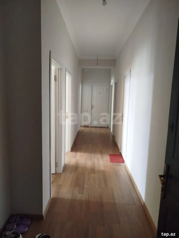 Kirayə verilir 3 otaqlı yeni tikili 80 m²