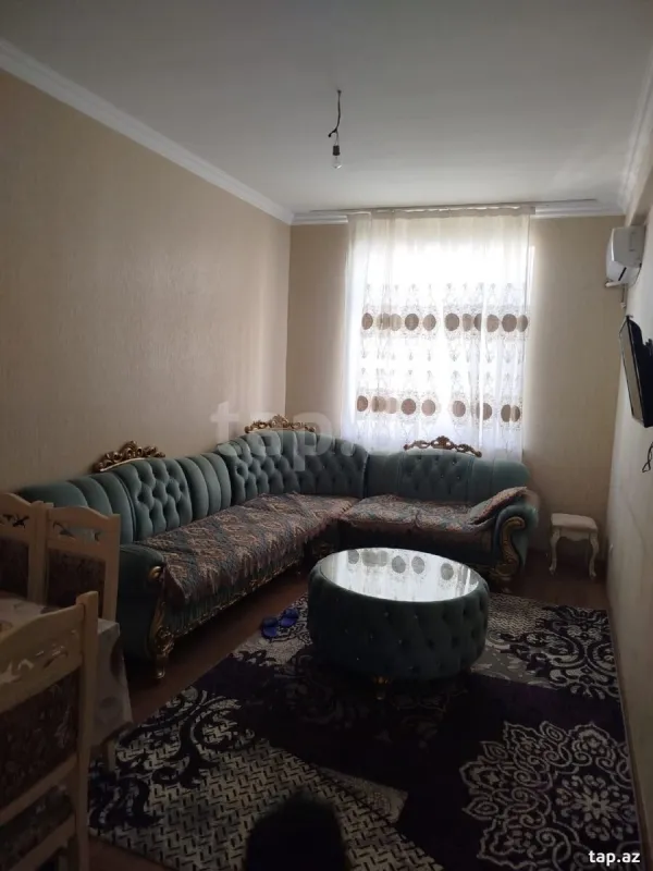 Kirayə verilir 3 otaqlı yeni tikili 80 m²