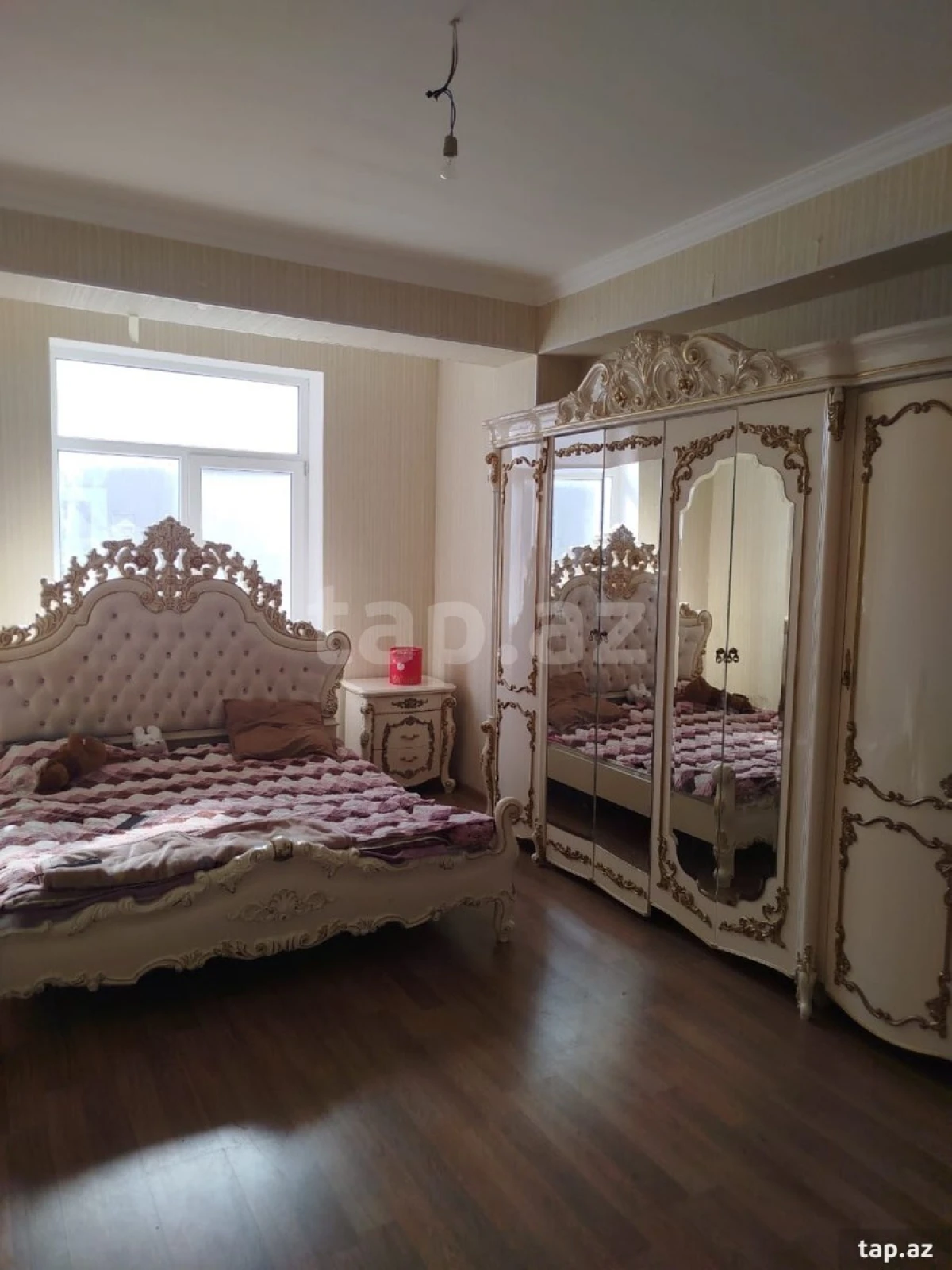 Kirayə verilir 3 otaqlı yeni tikili 80 m²