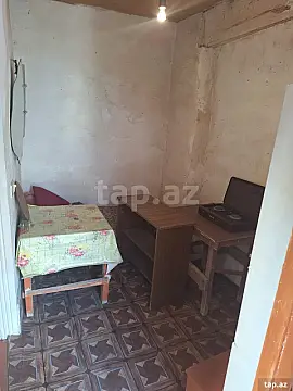 Kirayə verilir 1 otaqlı həyət evi
