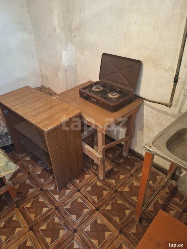 Kirayə verilir 1 otaqlı həyət evi