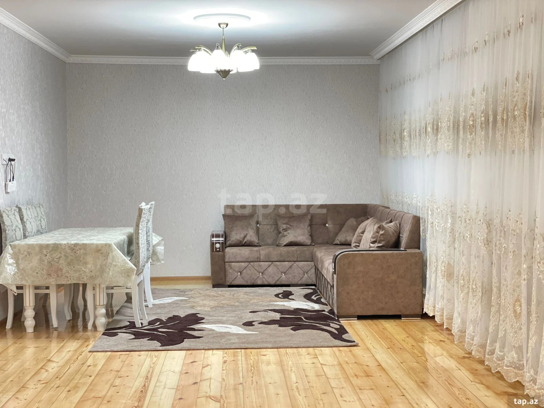 Kirayə verilir 4 otaqlı həyət evi