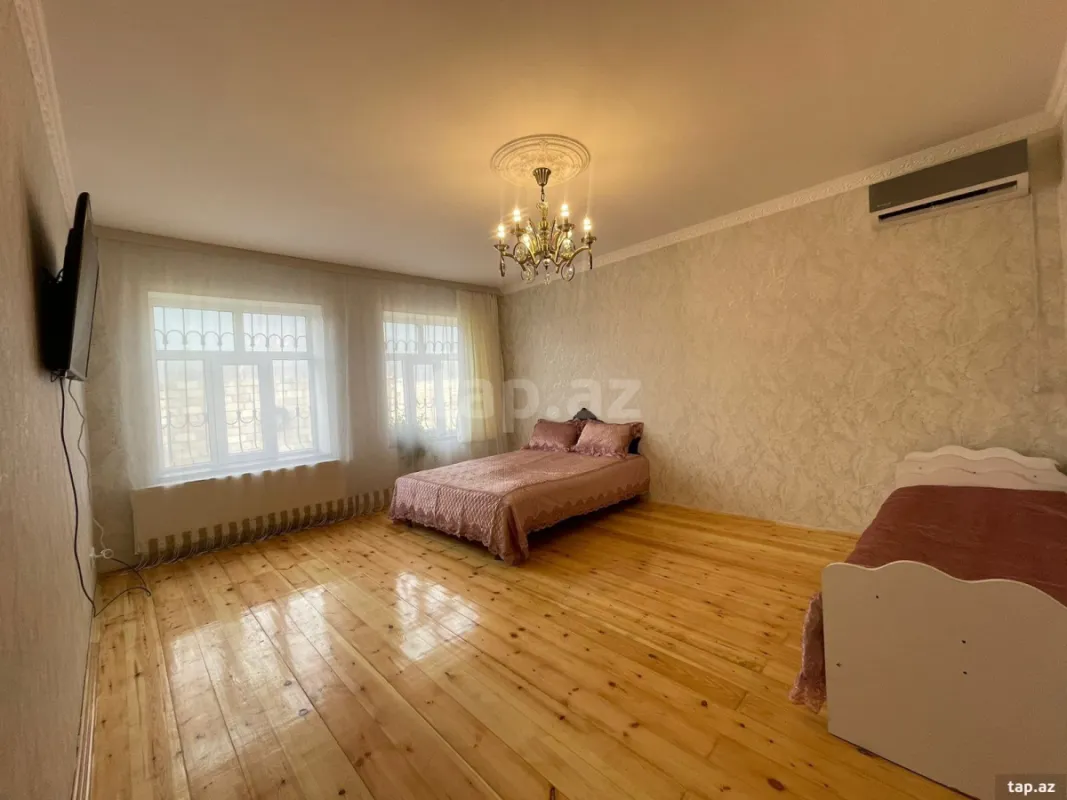 Kirayə verilir 4 otaqlı həyət evi