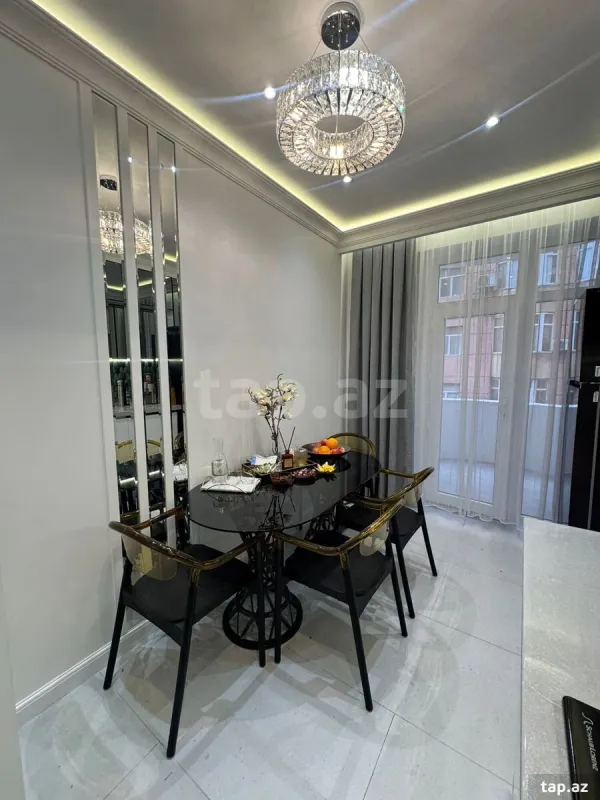 Satılır 3 otaqlı yeni tikili 117 m²