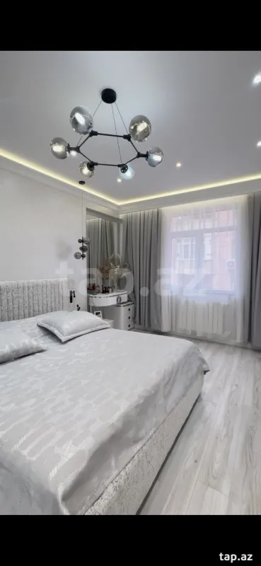 Satılır 3 otaqlı yeni tikili 117 m²