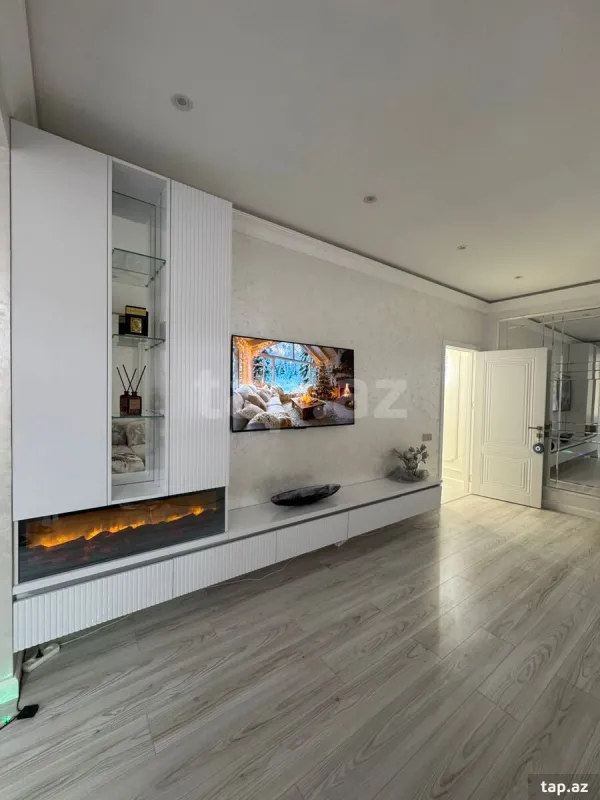 Satılır 3 otaqlı yeni tikili 117 m²