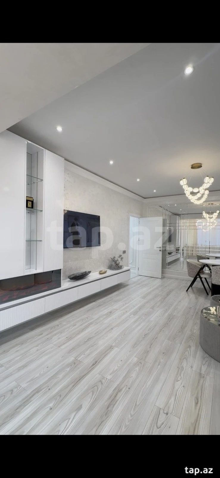 Satılır 3 otaqlı yeni tikili 117 m²