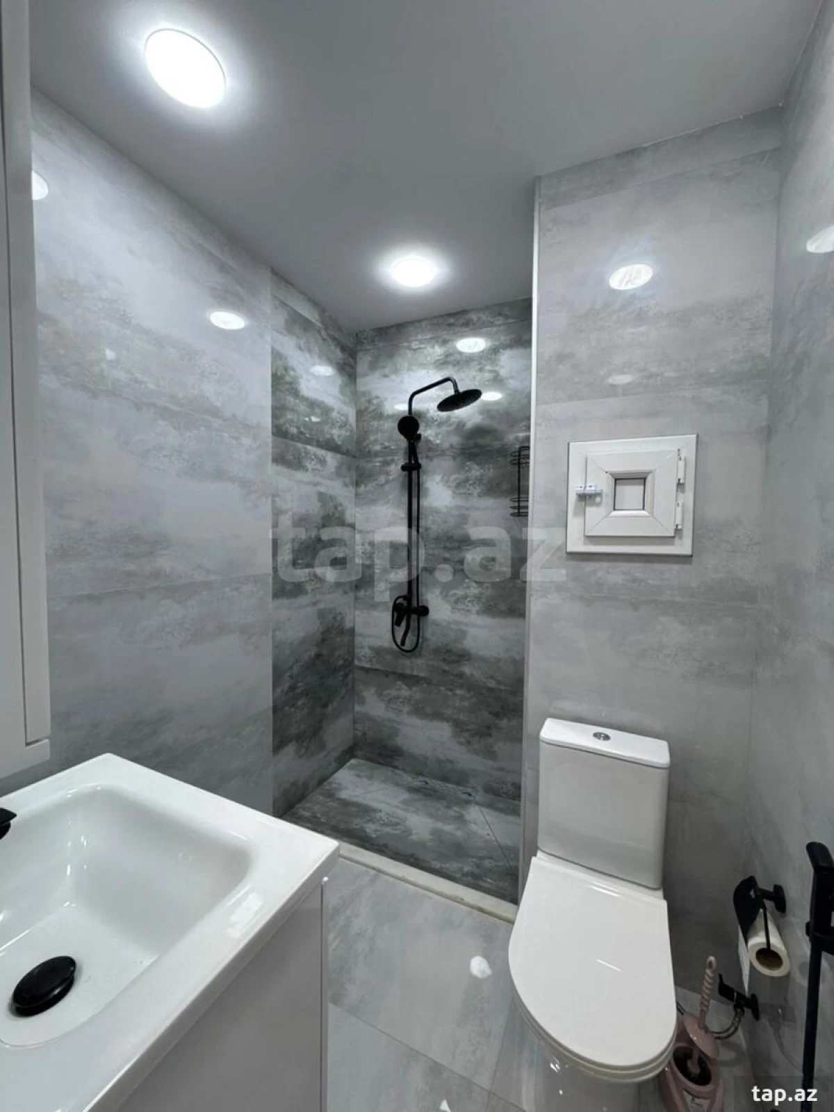 Satılır 2 otaqlı mənzil 45 m²