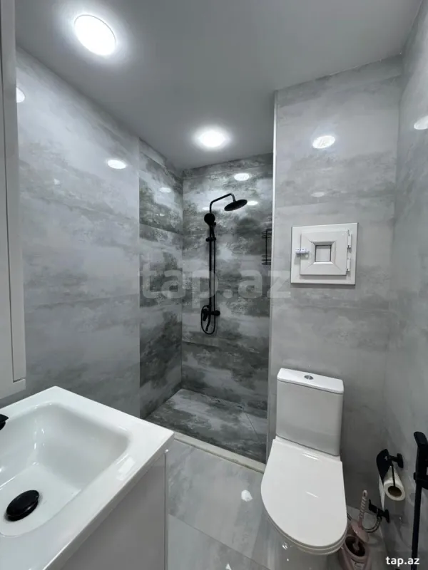 Satılır 2 otaqlı mənzil 45 m²