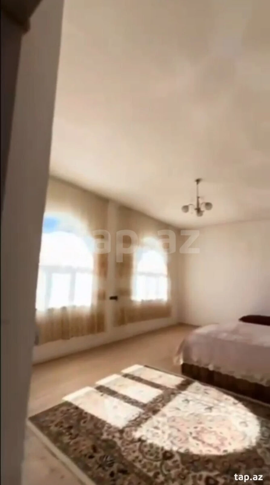 Satılır 3 otaqlı həyət evi