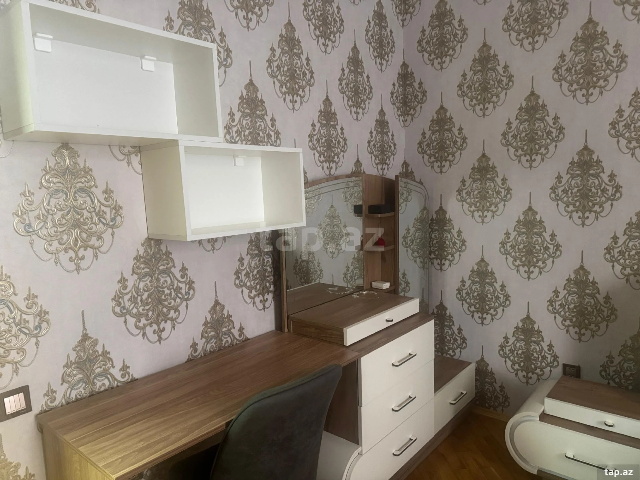 Kirayə verilir 3 otaqlı yeni tikili 110 m²