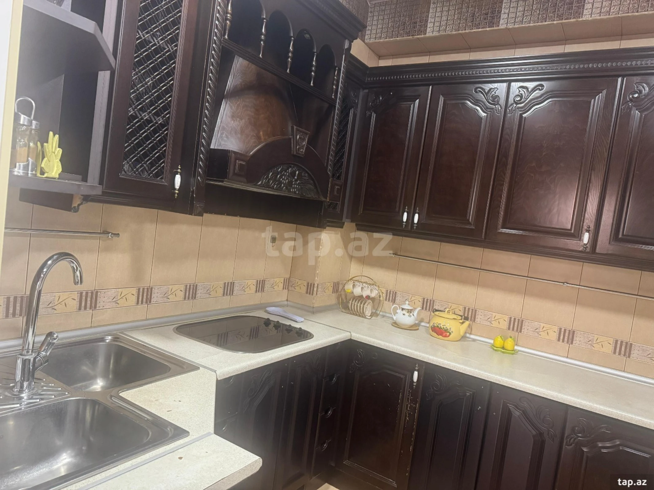 Kirayə verilir 3 otaqlı yeni tikili 110 m²