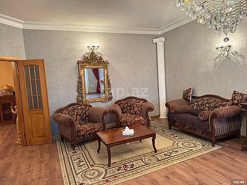 Kirayə verilir 3 otaqlı yeni tikili 170 m²