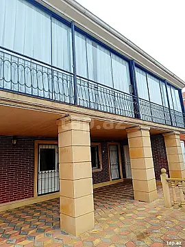 Satılır 5 otaqlı həyət evi