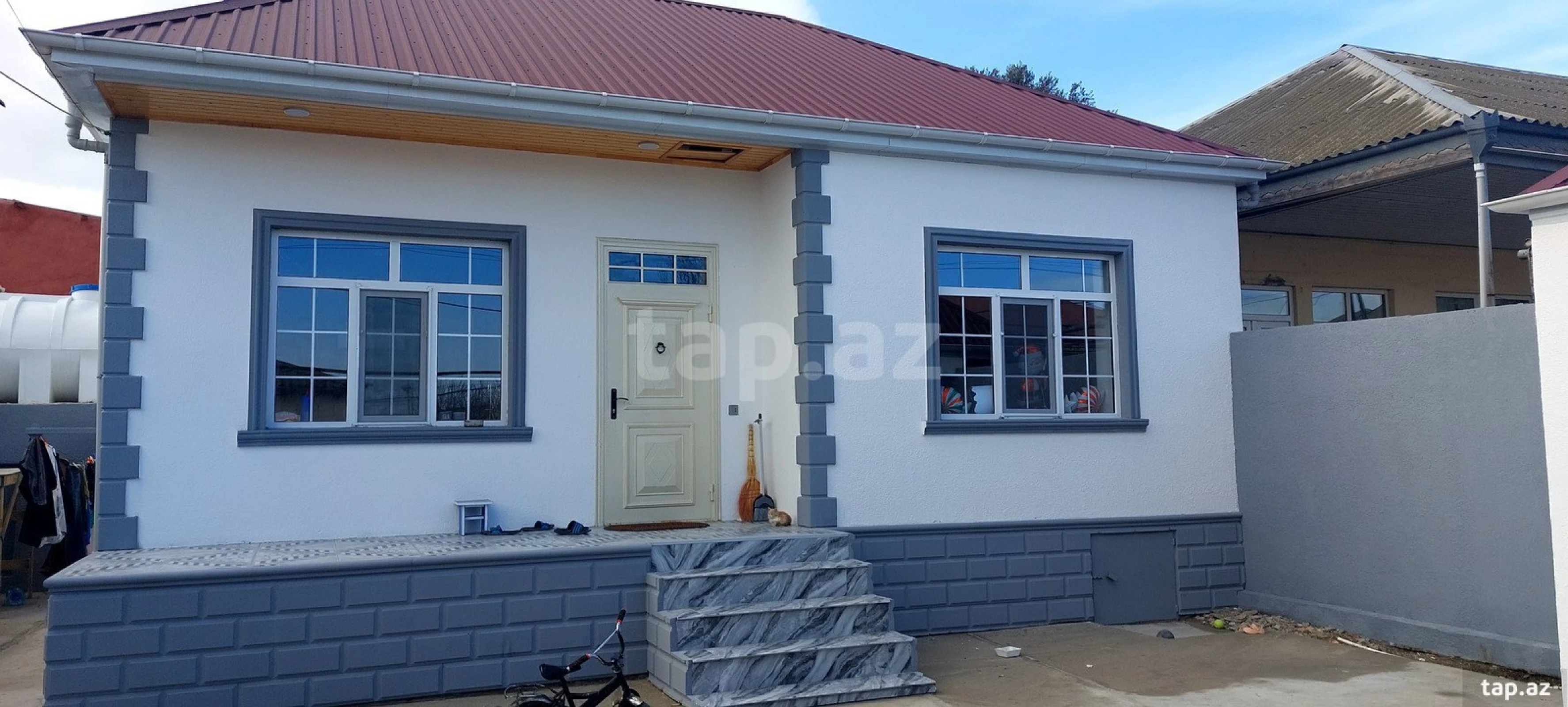 Satılır 3 otaqlı həyət evi