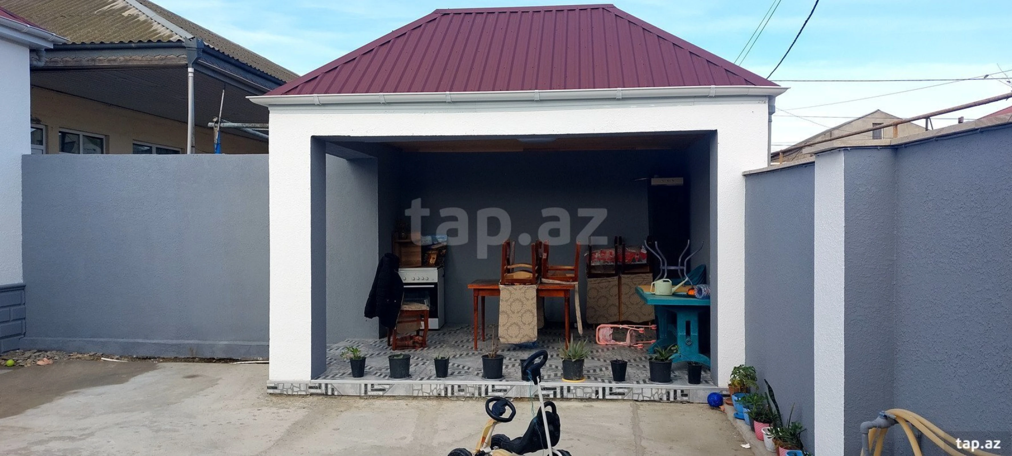 Satılır 3 otaqlı həyət evi