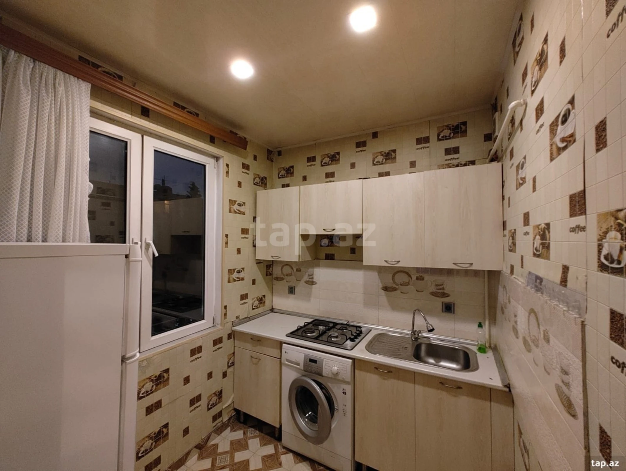 Kirayə verilir 2 otaqlı mənzil 55 m²
