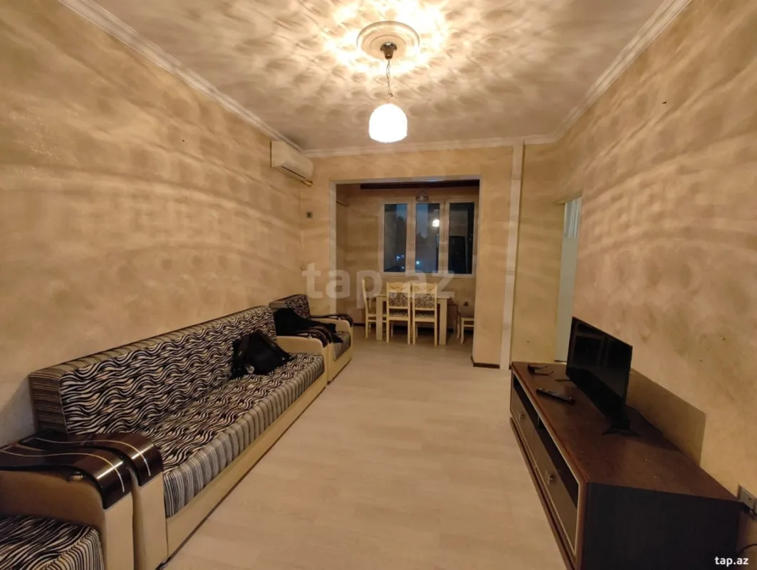 Kirayə verilir 2 otaqlı mənzil 55 m²