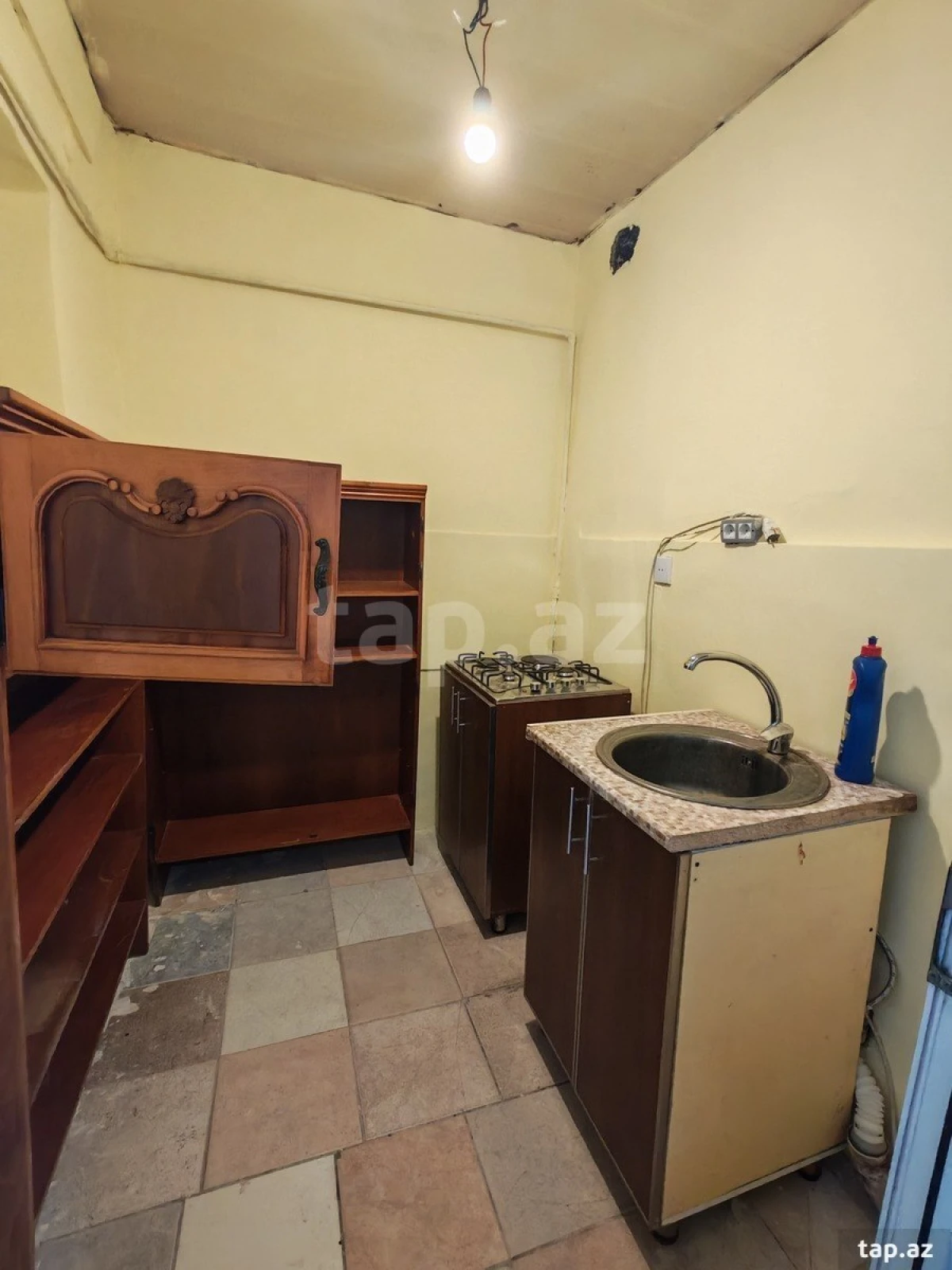 Kirayə verilir 2 otaqlı həyət evi