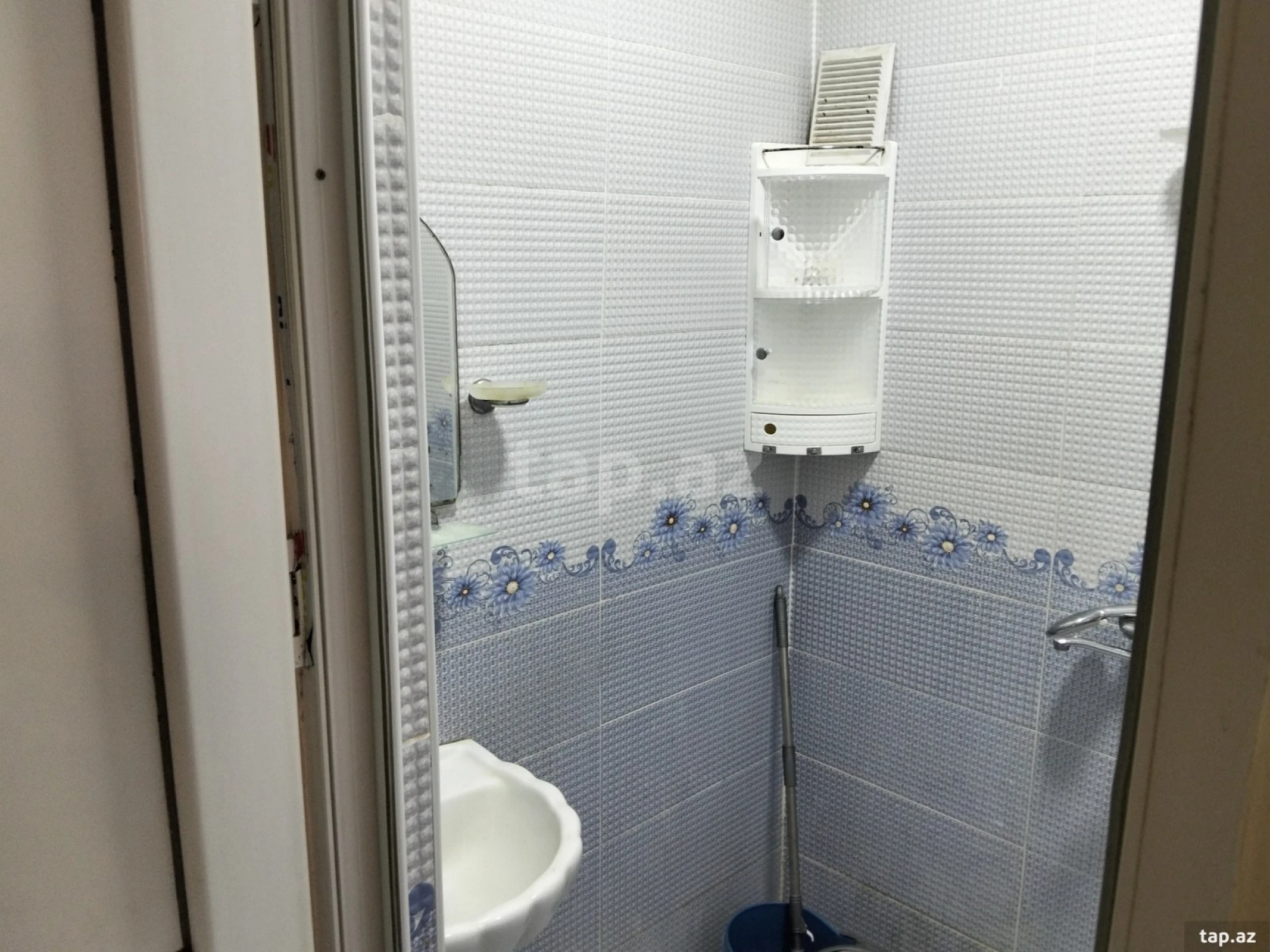 Kirayə verilir 2 otaqlı mənzil 60 m²