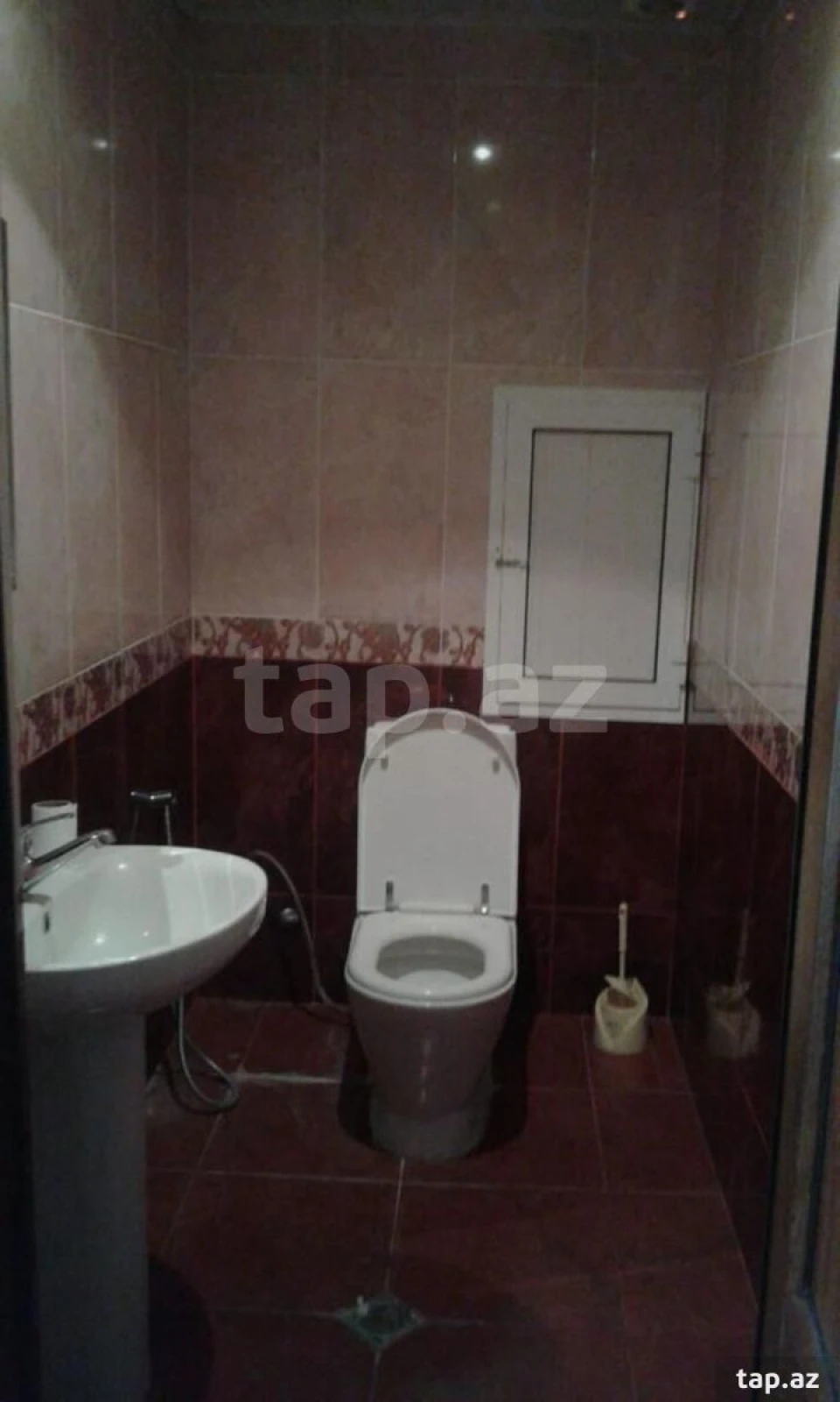 Kirayə verilir 3 otaqlı yeni tikili 105 m²