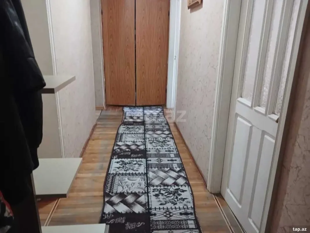 Satılır 3 otaqlı mənzil 110 m²