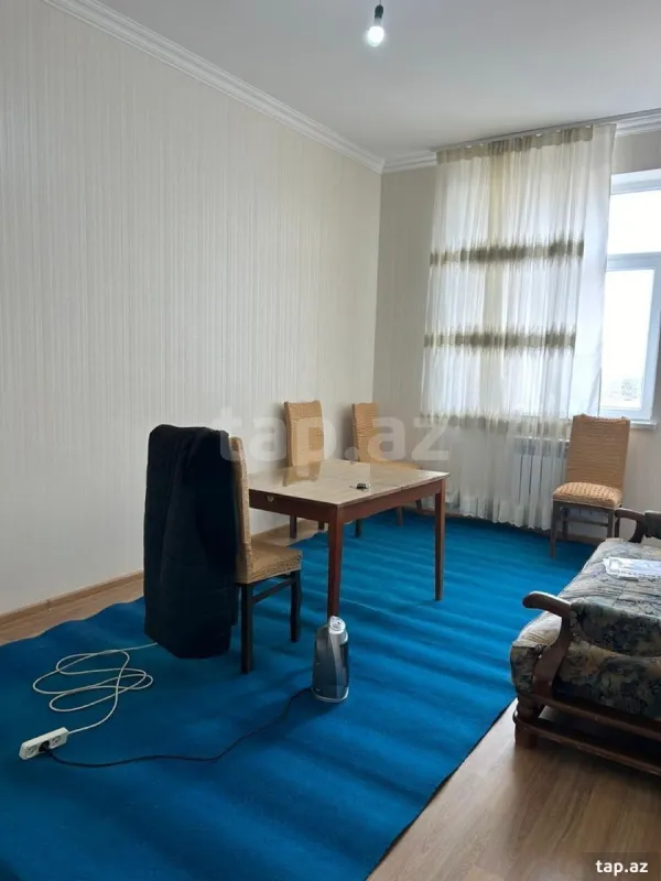 Kirayə verilir 3 otaqlı yeni tikili 85 m²