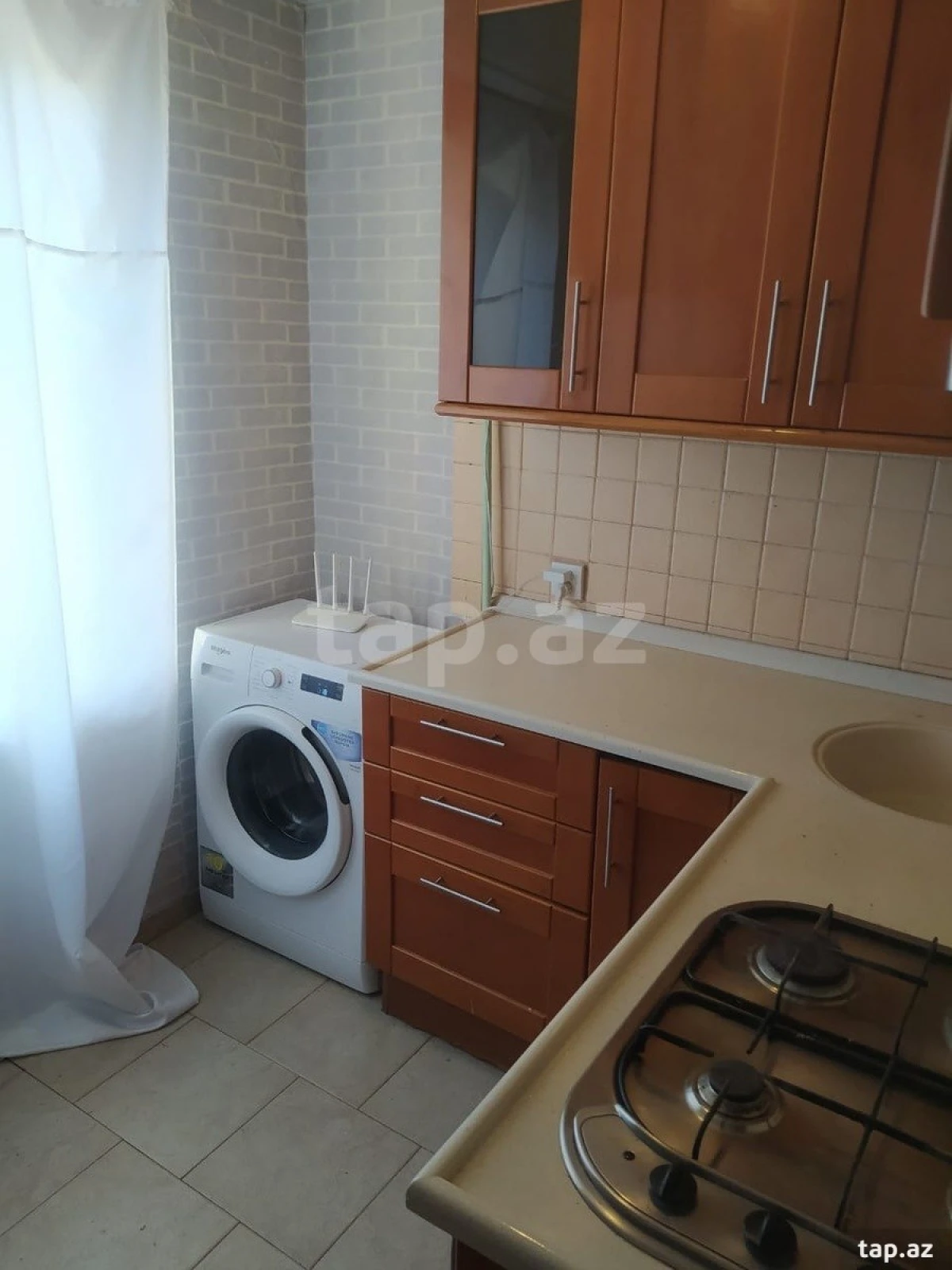 Satılır 1 otaqlı mənzil 40 m²