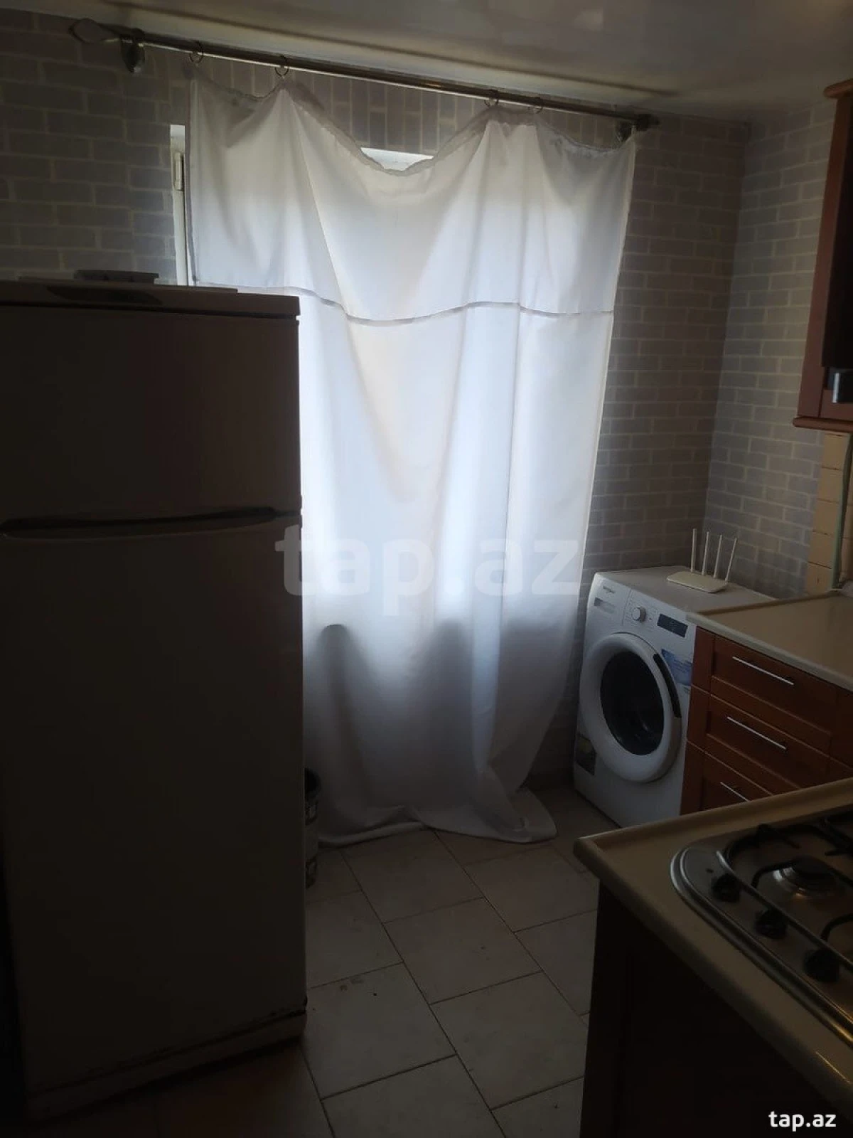 Satılır 1 otaqlı mənzil 40 m²