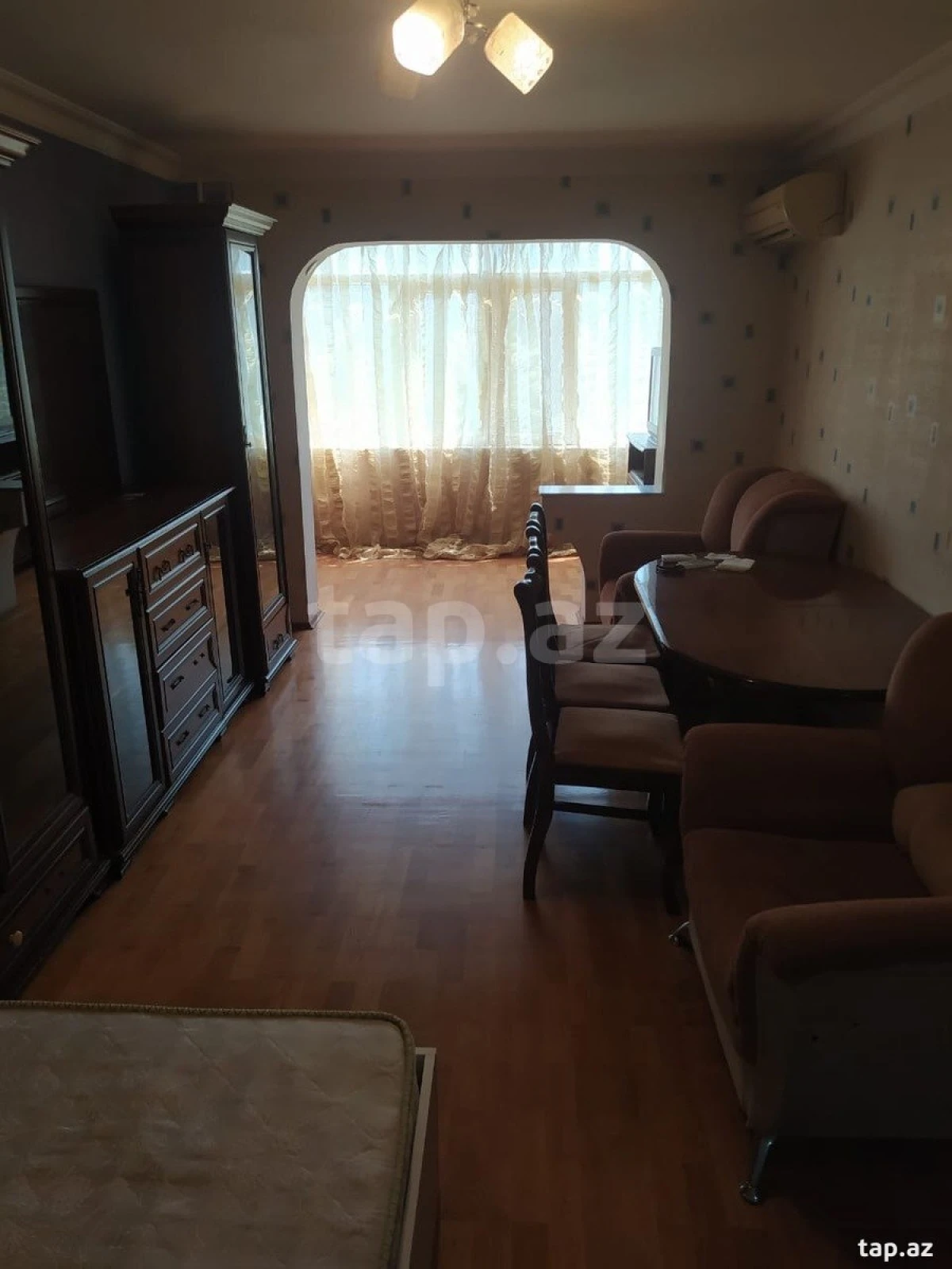Satılır 1 otaqlı mənzil 40 m²