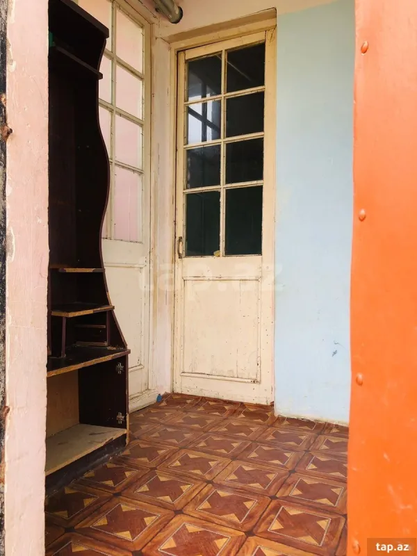 Kirayə verilir 1 otaqlı həyət evi