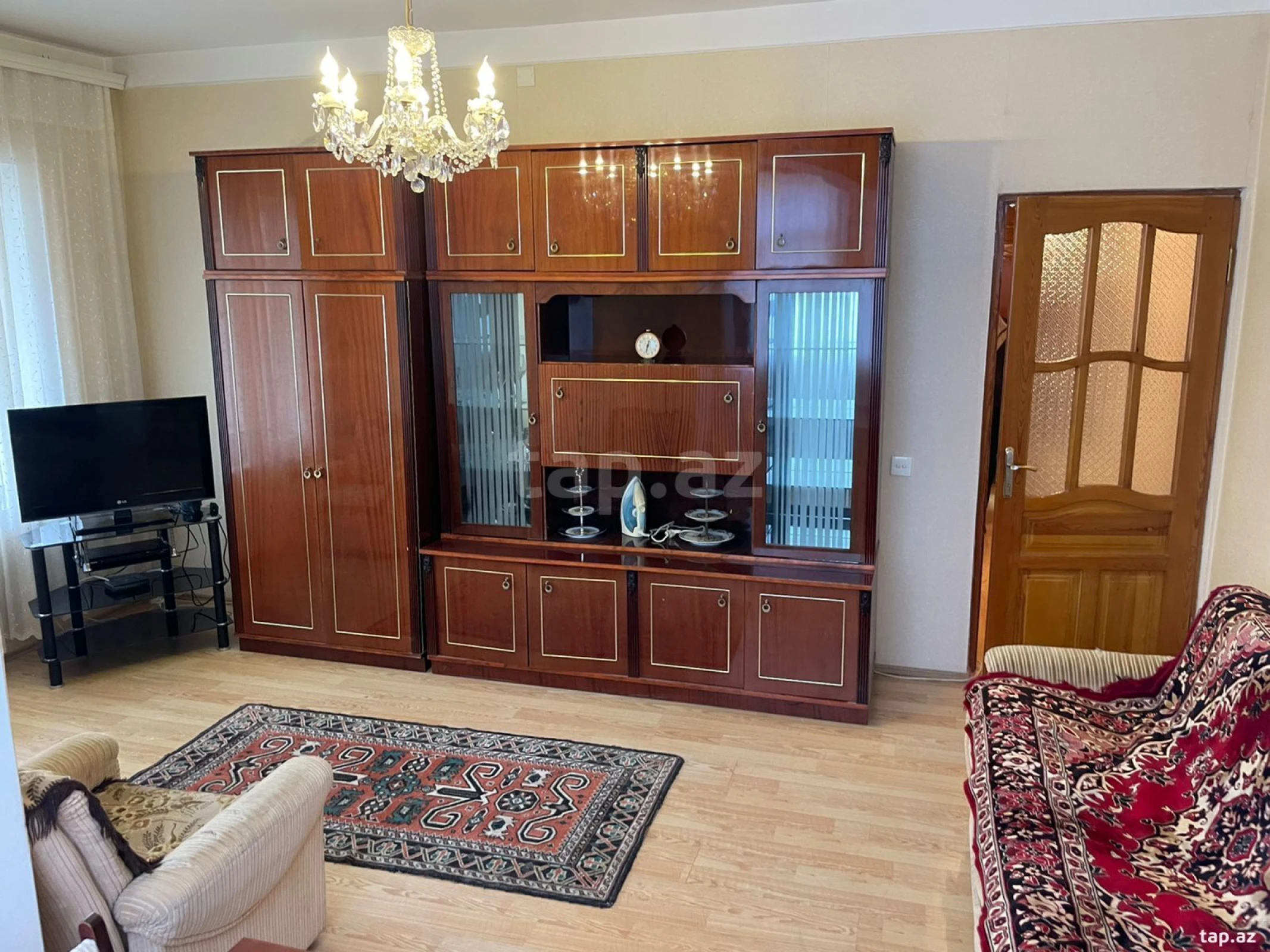 Kirayə verilir 2 otaqlı mənzil 65 m²