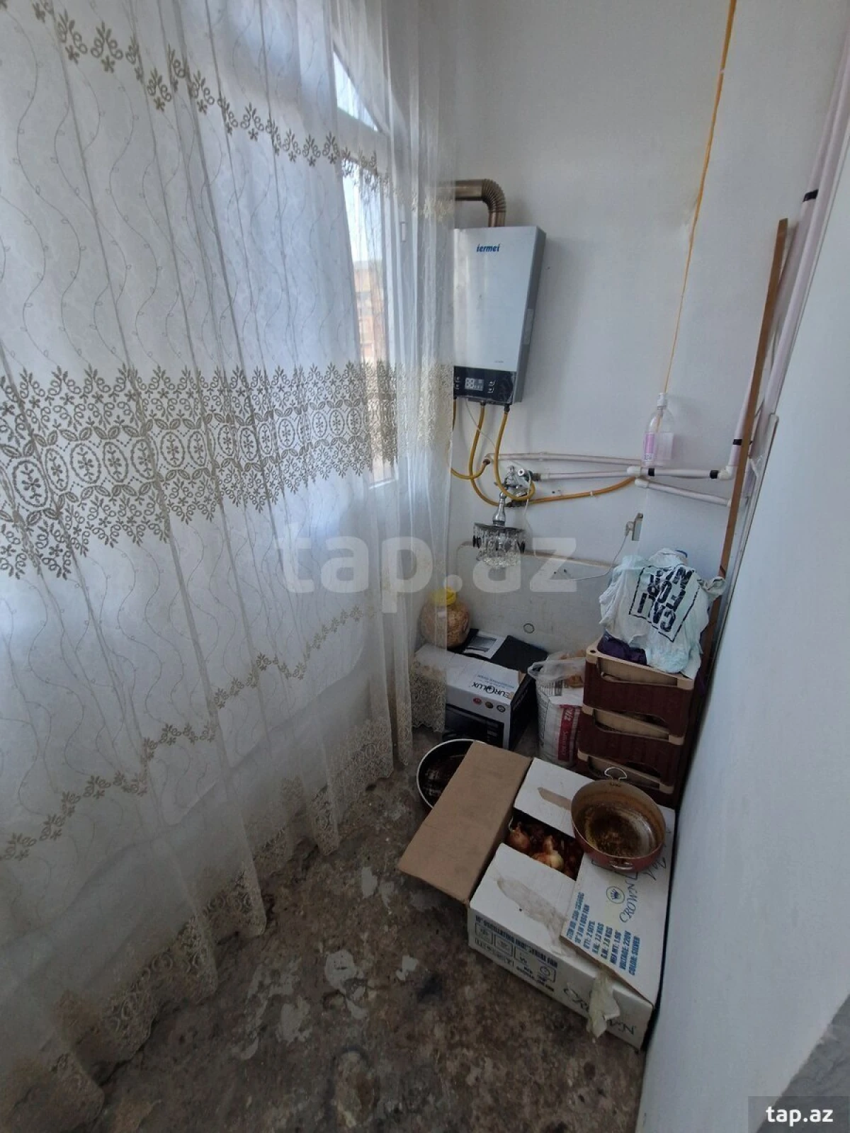 Satılır 4 otaqlı mənzil 90 m²