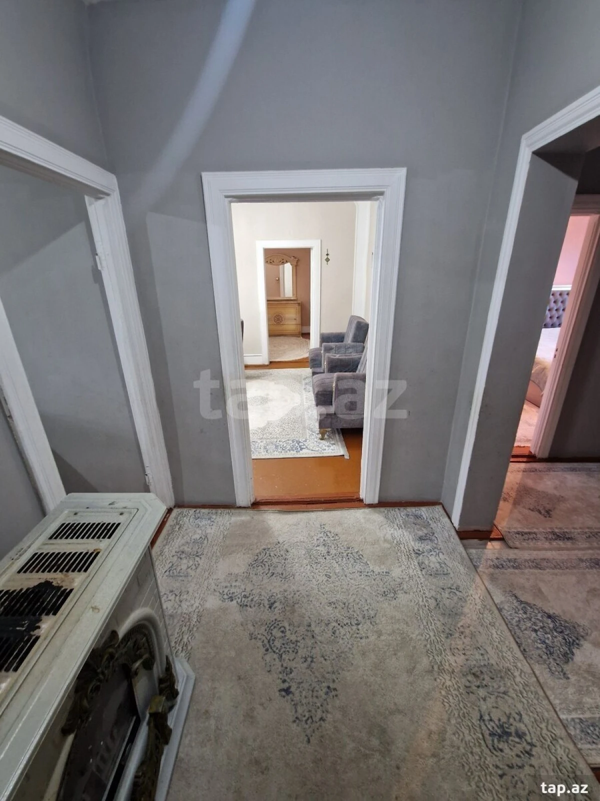 Satılır 4 otaqlı mənzil 90 m²