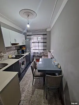 Satılır 4 otaqlı mənzil 90 m²