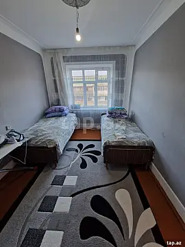 Satılır 4 otaqlı mənzil 90 m²