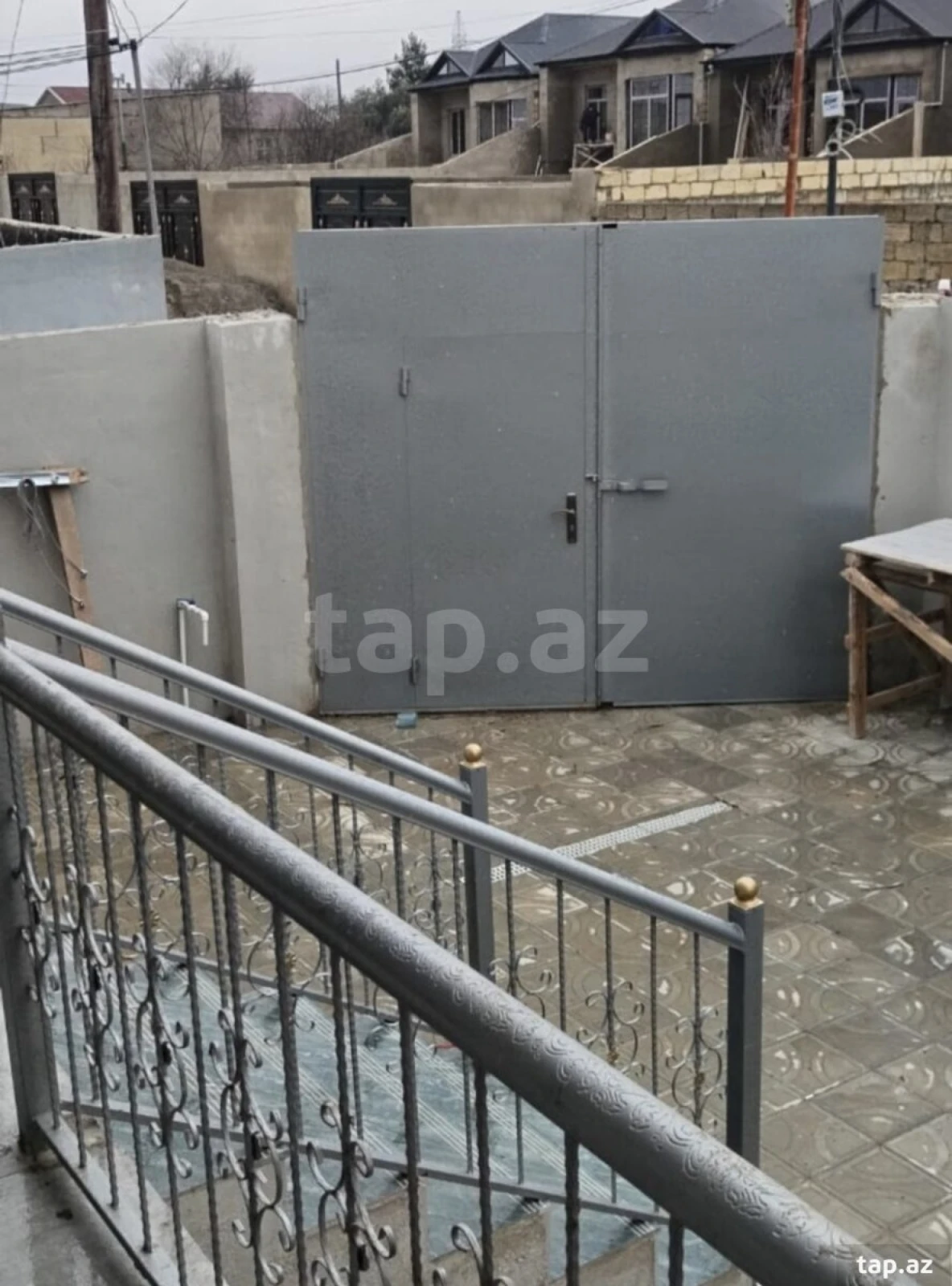 Satılır 3 otaqlı həyət evi