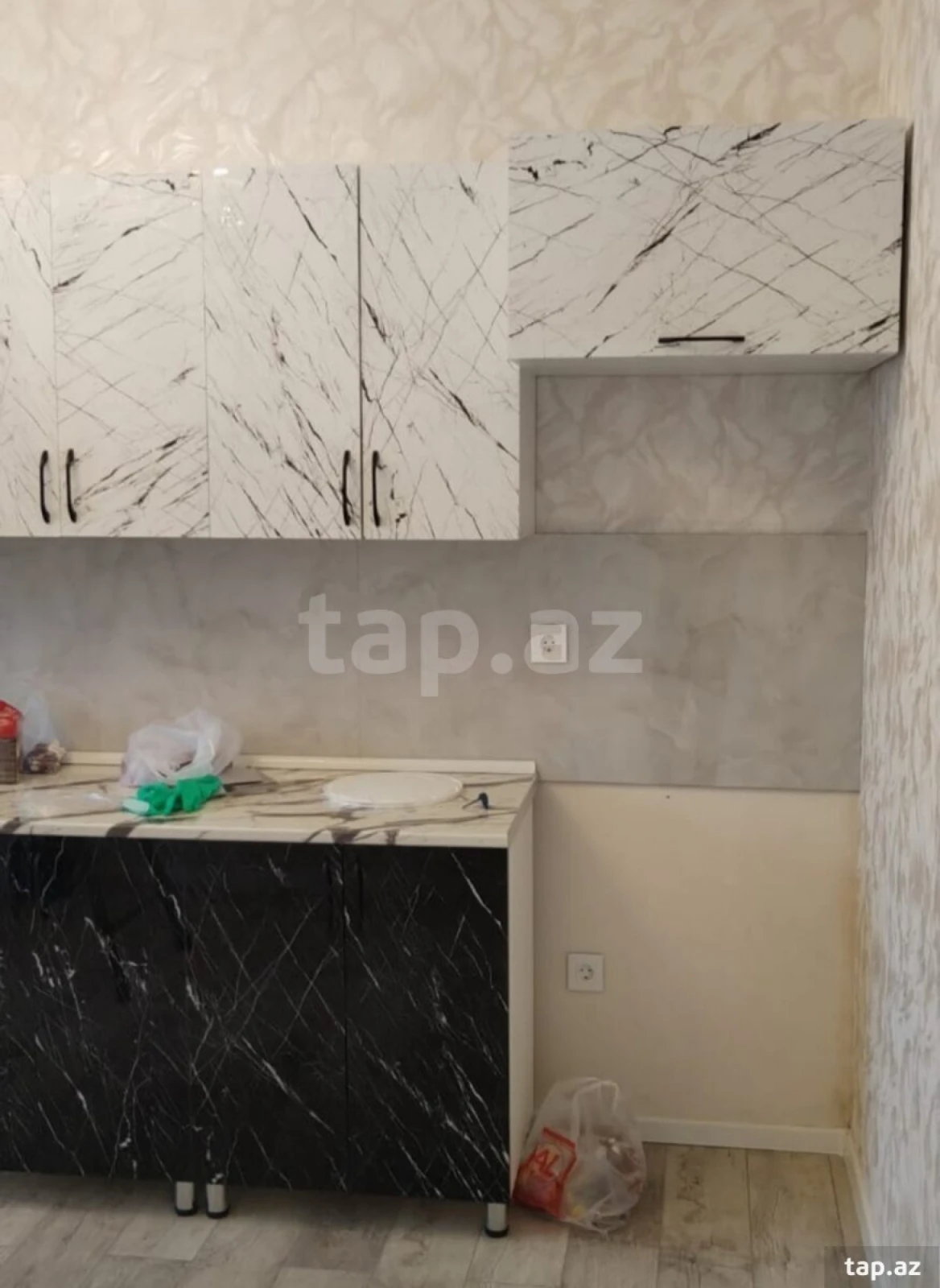 Satılır 3 otaqlı həyət evi