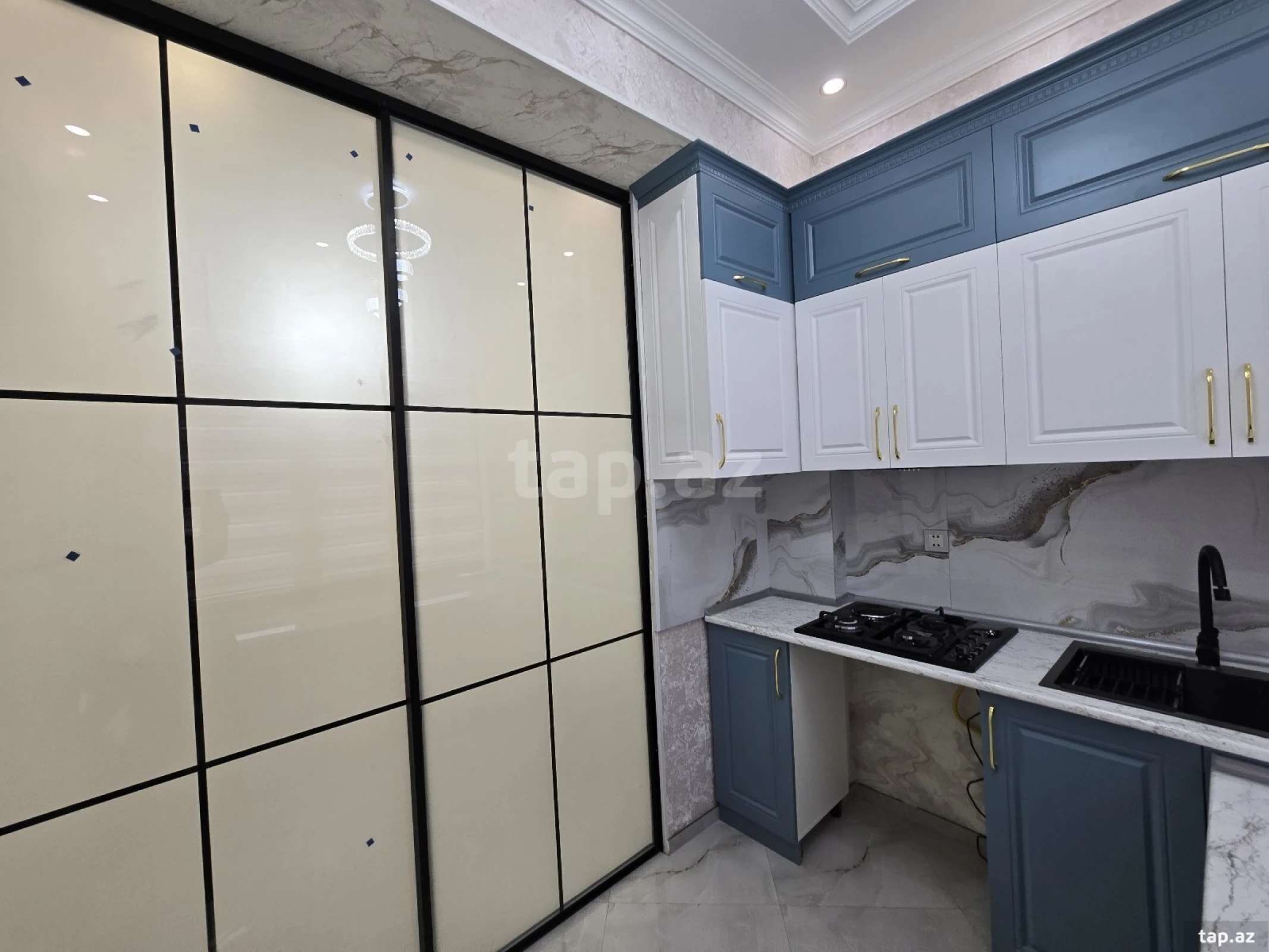 Satılır 2 otaqlı yeni tikili 52 m²
