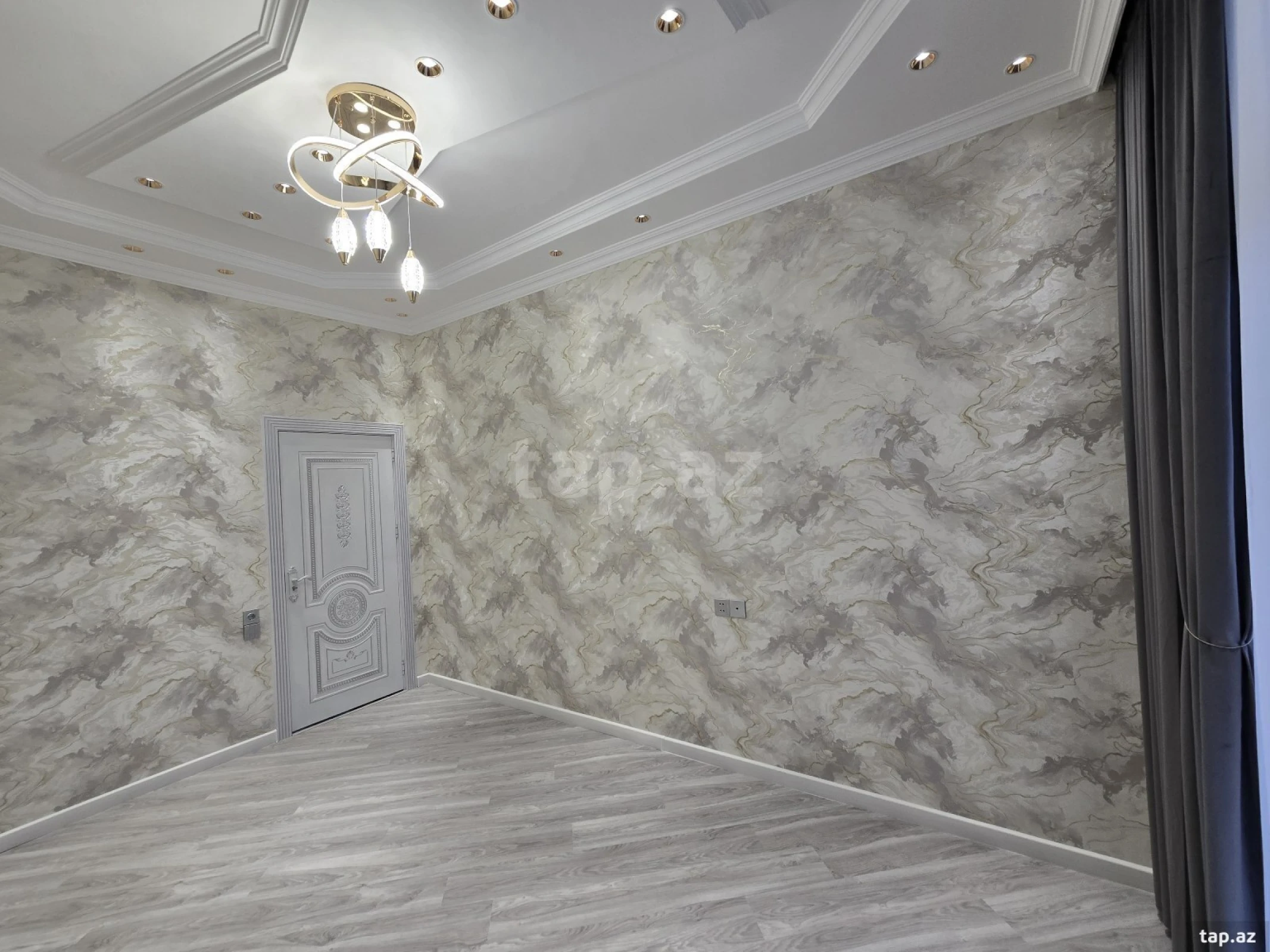 Satılır 2 otaqlı yeni tikili 52 m²