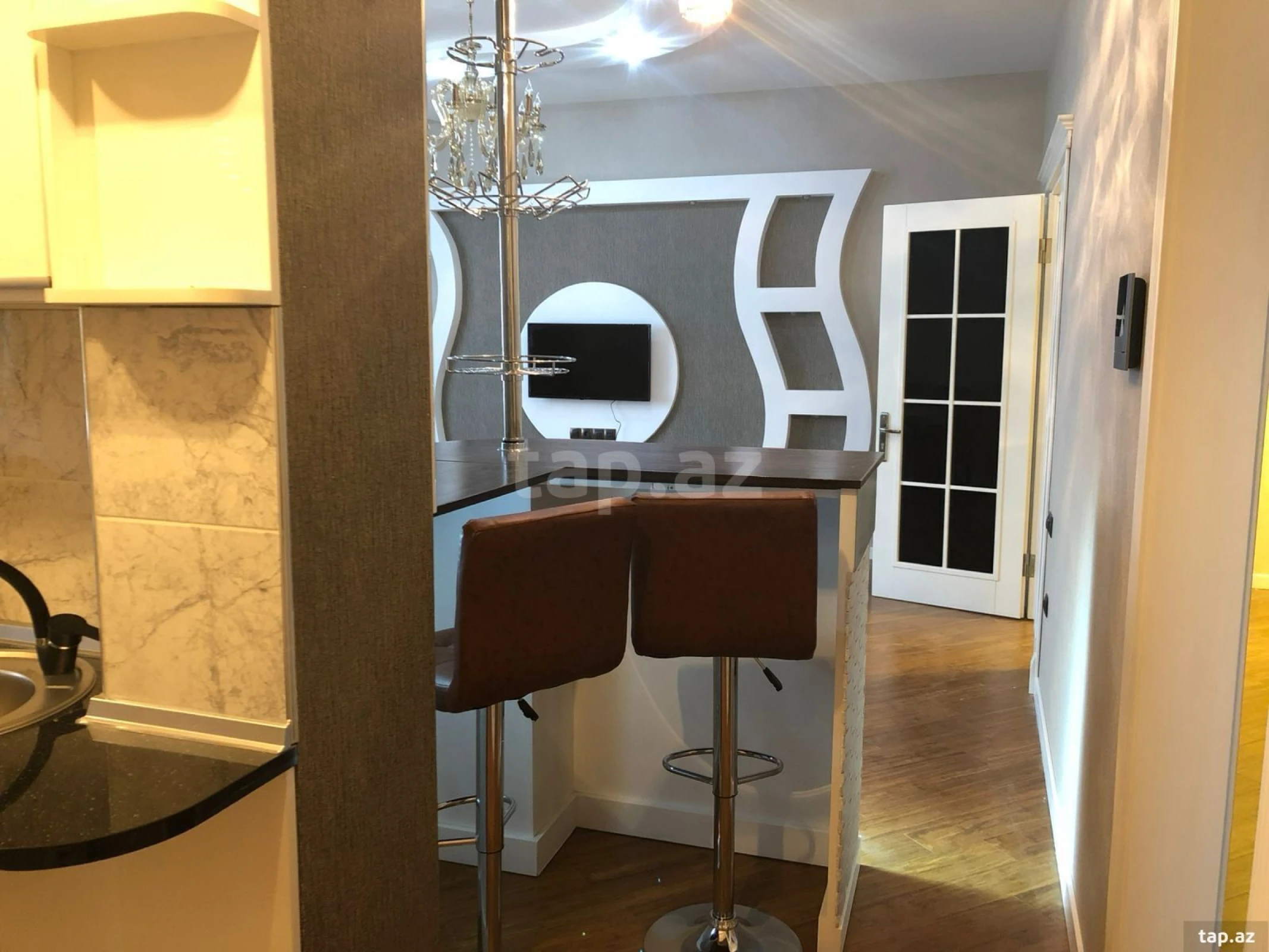 Kirayə verilir 3 otaqlı yeni tikili 86 m²