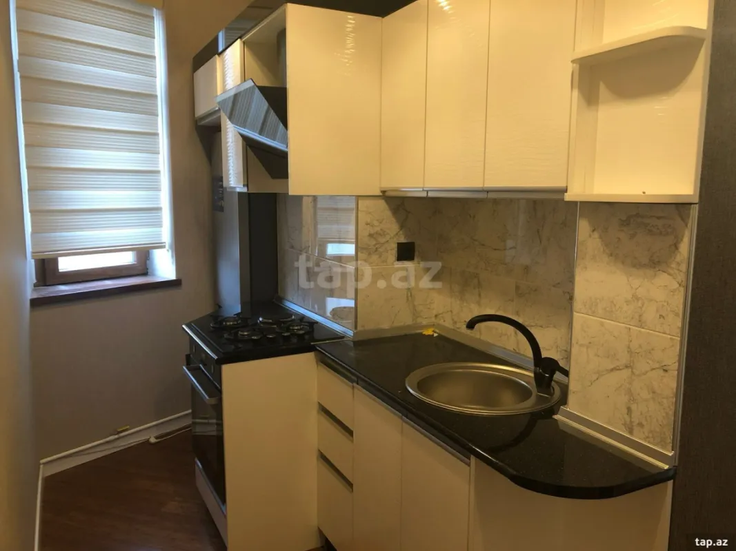 Kirayə verilir 3 otaqlı yeni tikili 86 m²