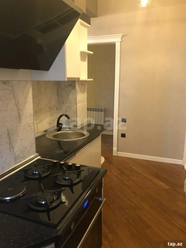 Kirayə verilir 3 otaqlı yeni tikili 86 m²