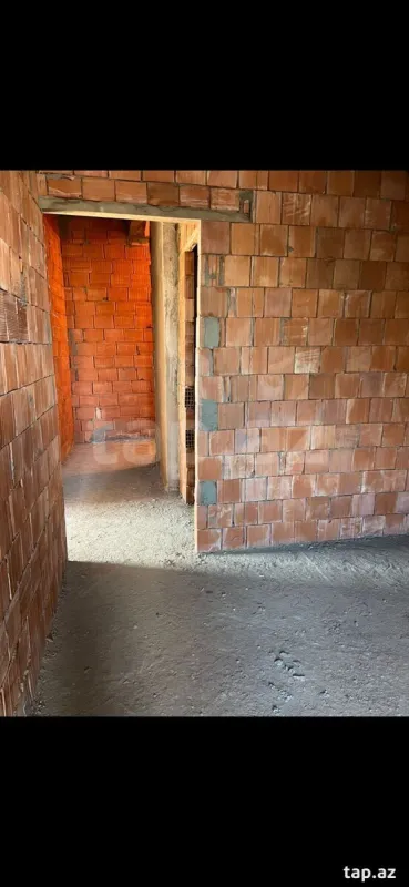 Satılır 2 otaqlı yeni tikili 68 m²