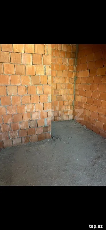 Satılır 3 otaqlı yeni tikili 75 m²